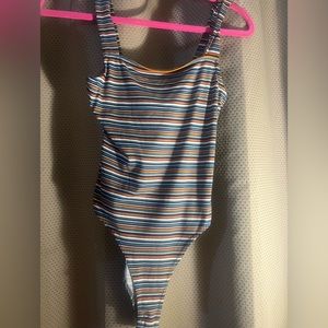 Cute little bodysuit, never worn